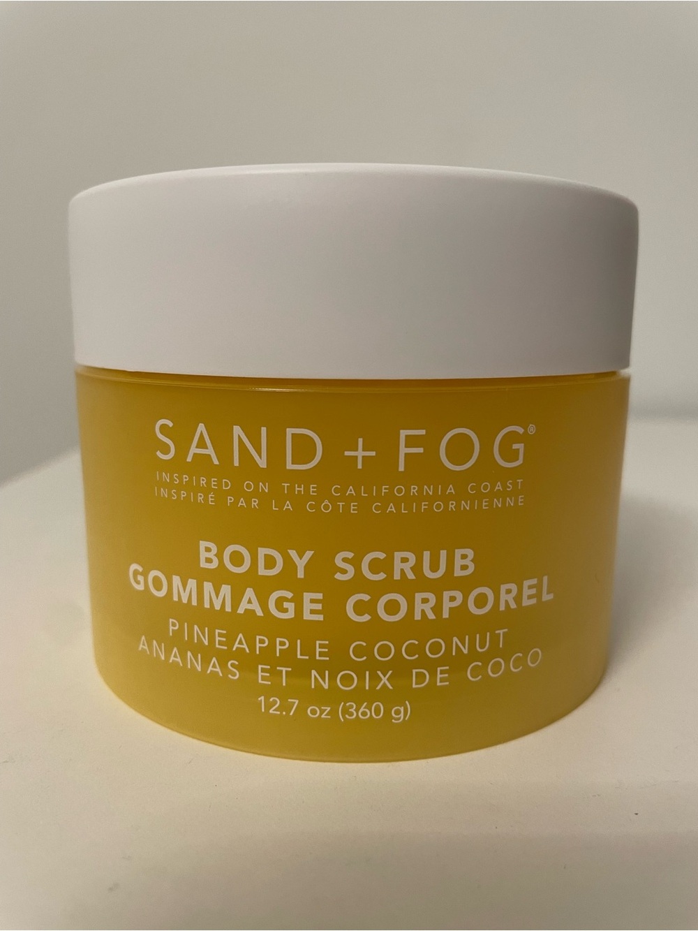 NWT SAND + FOG Pineapple Coconut Body Scrub - 12.7 OZ (360 g)